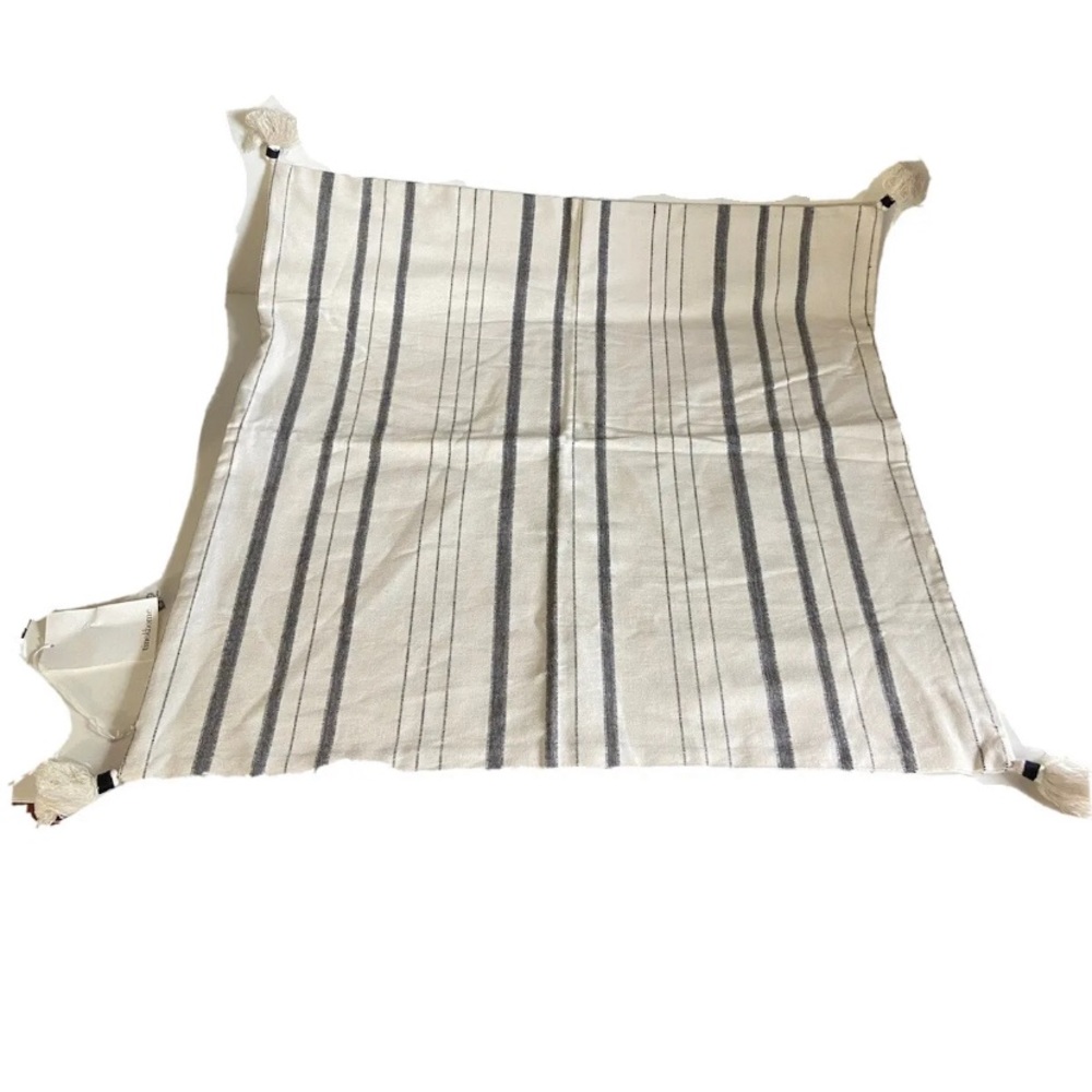 NWT tine k home pillow cushion cover